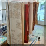 D30. Table linens. 